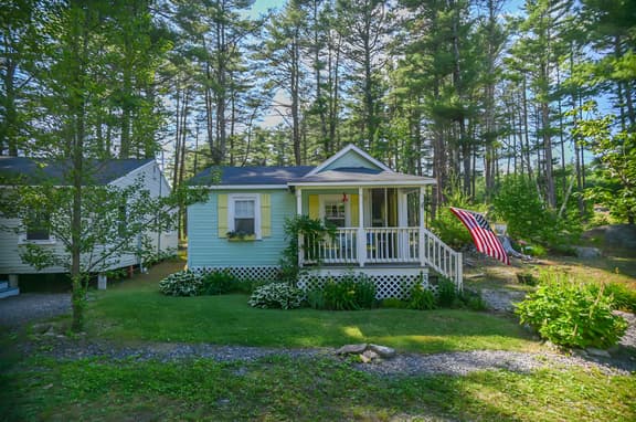 Cottage at Birch Knoll